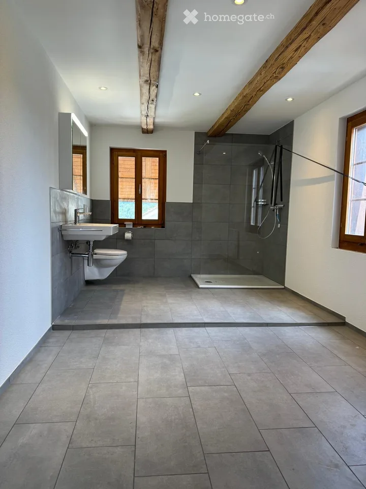 5.5-Zimmer Bauernhaus mit Seele in Killwangen | 3 Schlafzimmer, Garten, 2 PP | Schule 200m,28min ZHB