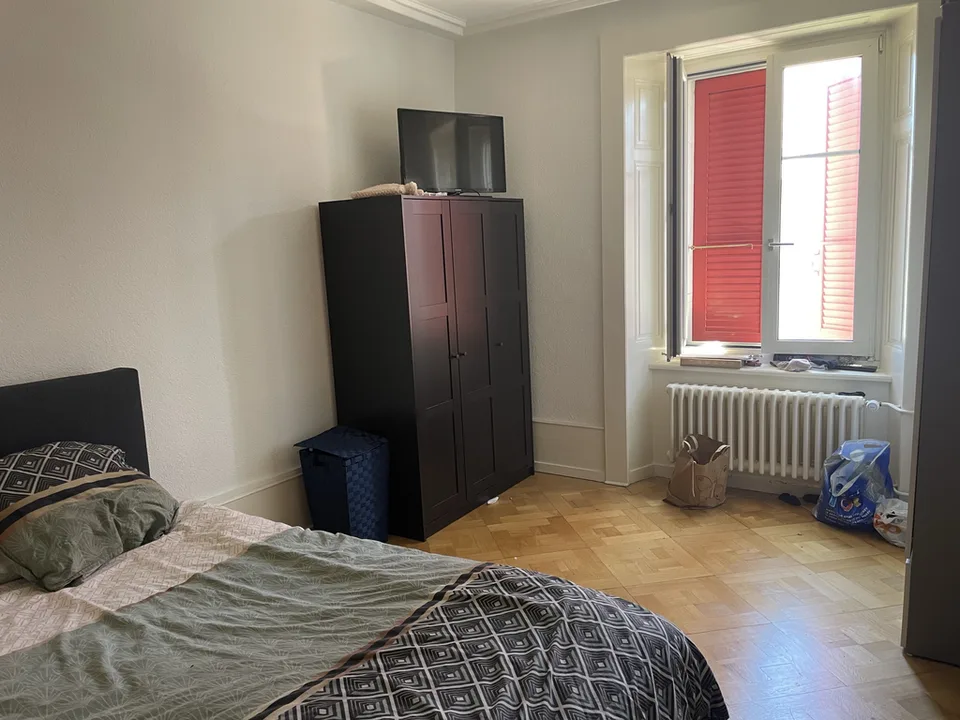 APPARTEMENT 3 PIECES 2EME ETAGE SANS ASCENSEUR