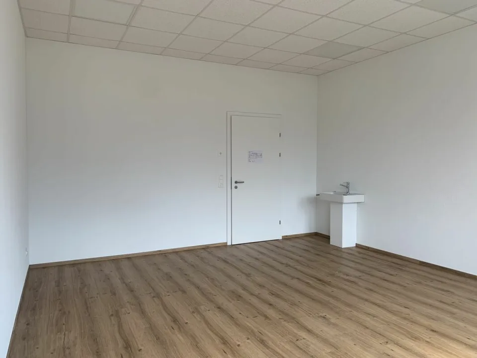 28m2 Praxisraum im NEUHOF.