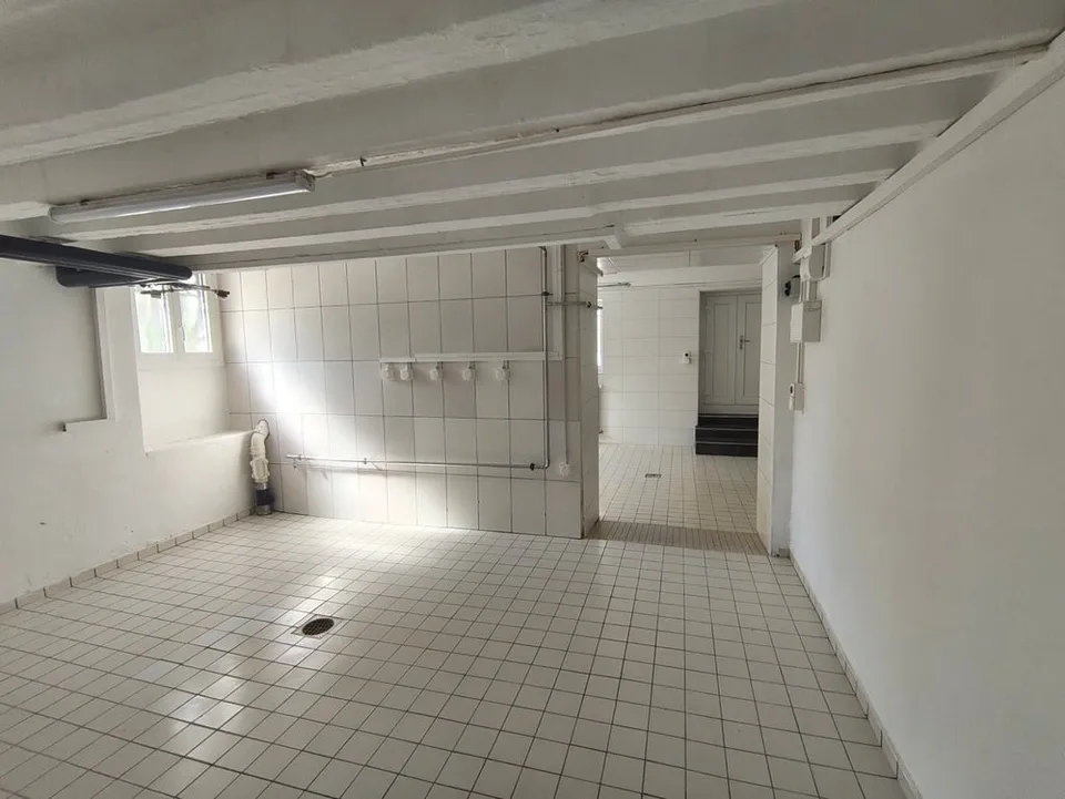 Ampio spazio polivalente situato in posizione ideale nel centro di Losanna
