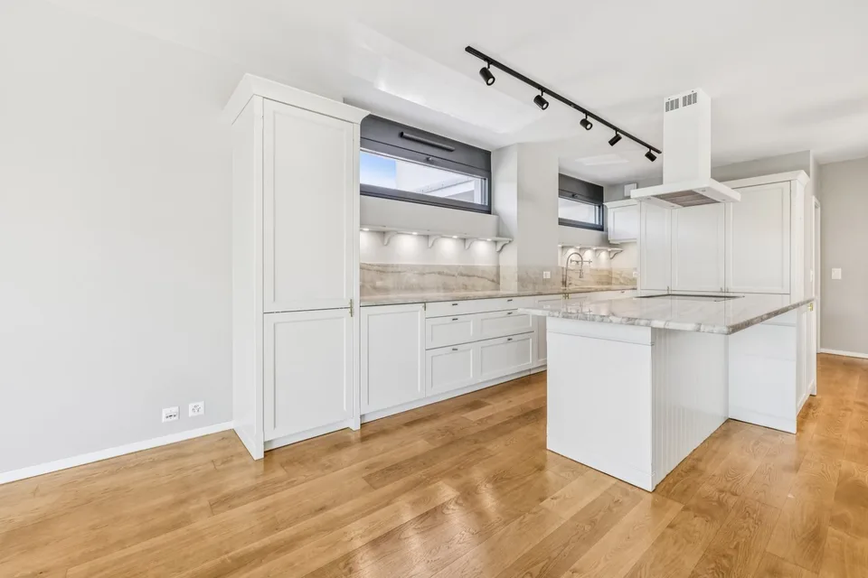 Anières | Elegante Villa im contemporary Stil mit außergewöhnlichen Ausstattungen