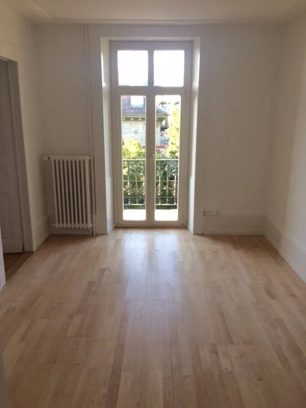 01544 - 4-Zimmer-Wohnung - Comba-Borel 3 - NEUCHATEL