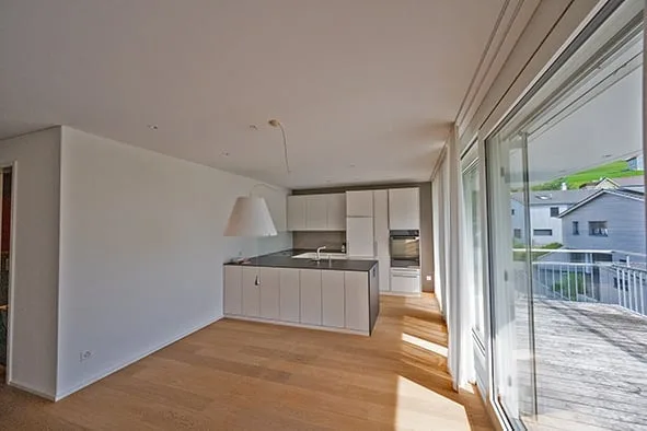 Helle 3.5-Zimmer-Dachwohnung mit Balkon in Speicher AR