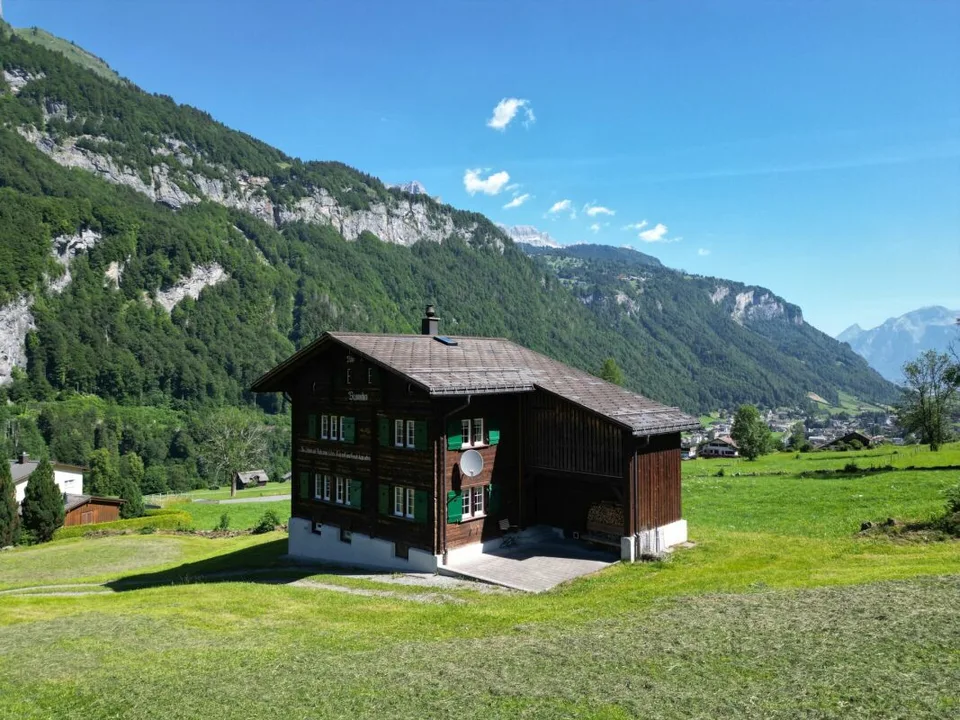Oase der Ruhe: Freistehendes Einfamilienhaus in naturnaher Idylle