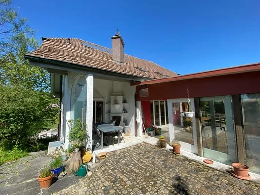 Top 9 1/2 Zimmer Einfamilienhaus im Grünen – Foto 6 von 21