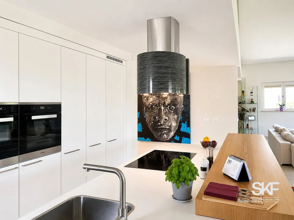 MONTAGNOLA - Exklusives 5.5-Zimmer-Duplex mit Seeblick zum Verkauf – Foto 5 von 18