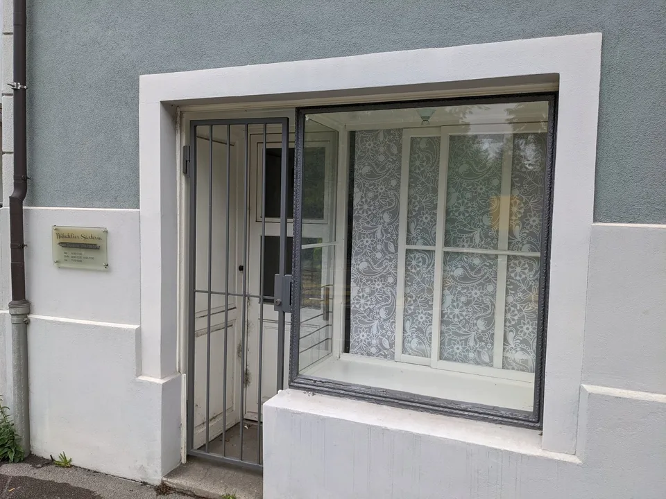 charmantes Atelier mit Schaufenster