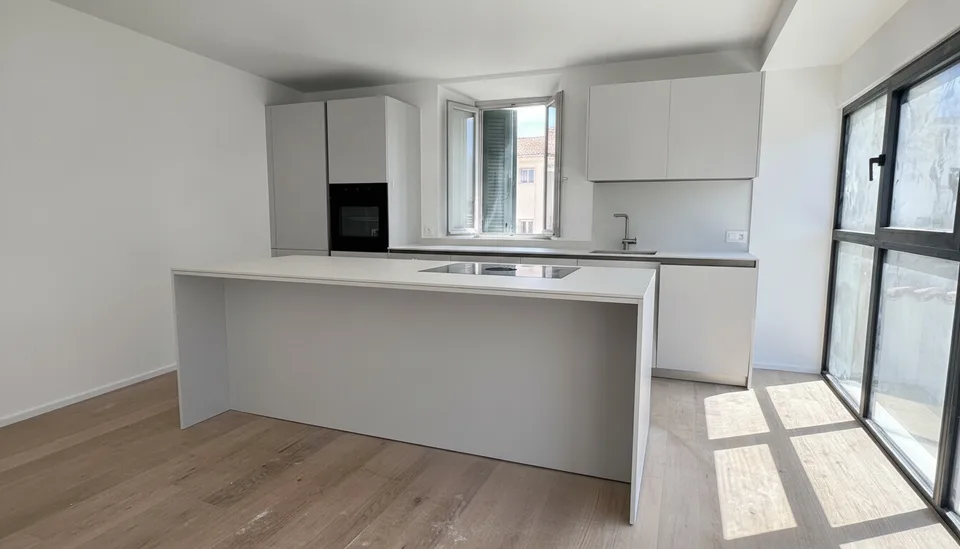 MODERNO ED AMPIO 3.5 LOCALI DI CHARME A MENDRISIO CENTRO