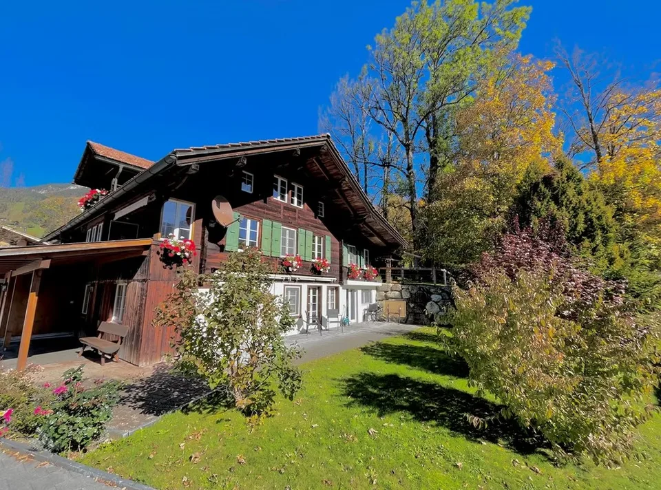Immeuble d'appartements Gutenbrunnen avec réserve de terrain à bâtir