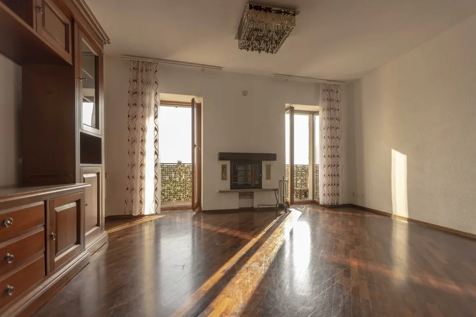 PREZZO ECCEZIONALE - 3.5 DUPLEX VISTA LAGO A RUVIGLIANA