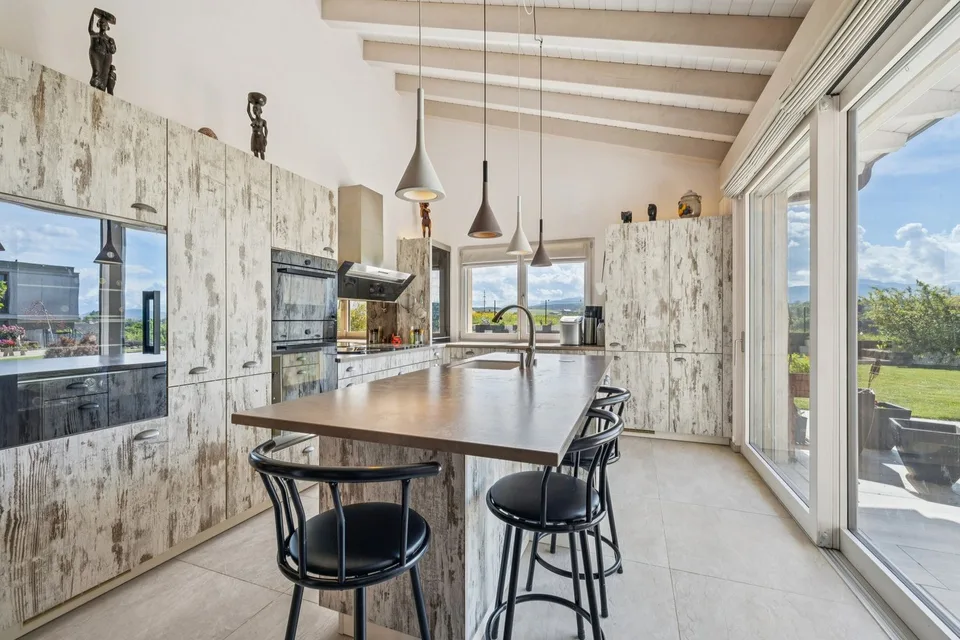 Villa am Rande einer landwirtschaftlichen Zone mit großem Garten und freier Sicht – Foto 6 von 10
