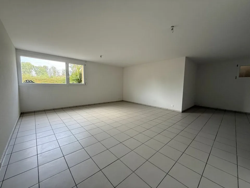 Local dépot de 45 m2 à Rossens