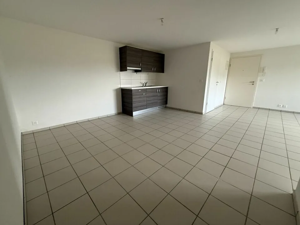 Locale deposito di 45 m2 a Rossens