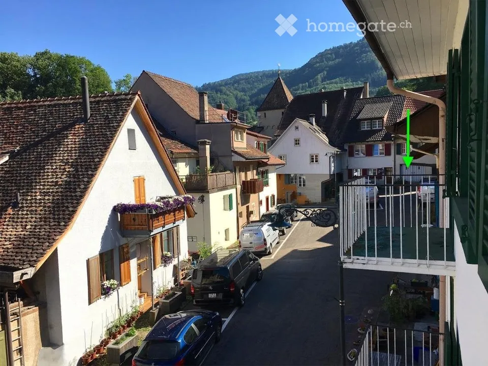 Appartement avec balcon ensoleillé et vue (idéal également pour colocation)