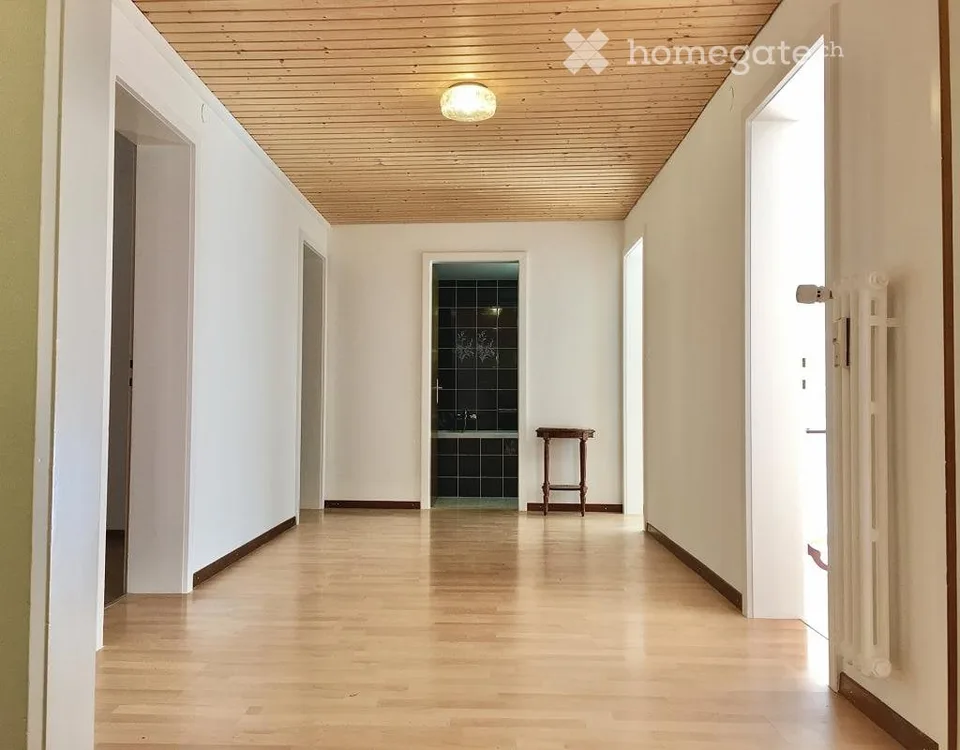 Appartement avec balcon ensoleillé et vue (idéal également pour colocation)