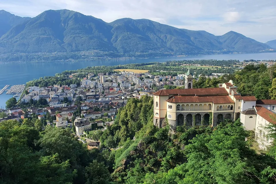 Neue 3.5-Zimmer-Wohnungen mit 122 m² und Loggia im Herzen von Locarno – Foto 13 von 13