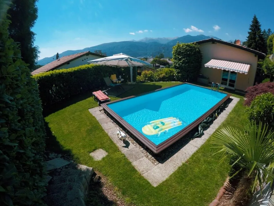 Bella casa unifamiliare con piscina