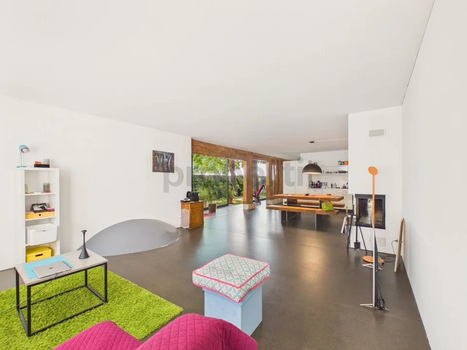 Einzigartiges 2.5 Zimmer-Loft-Juwel mit historischer Seele in Aarau