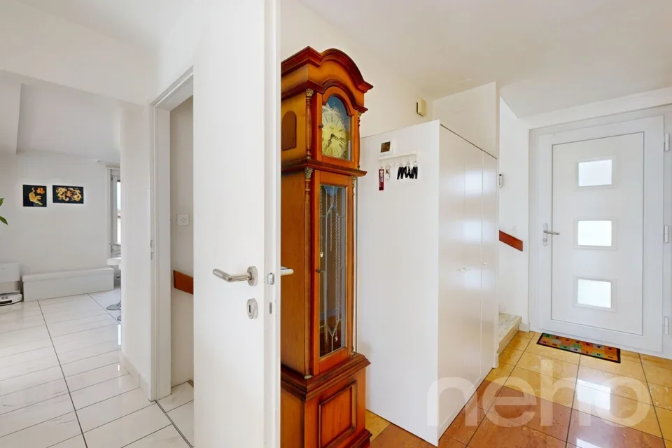 Einfamilienhaus mit großem Garten und Büro in Colombier – Foto 14 von 18