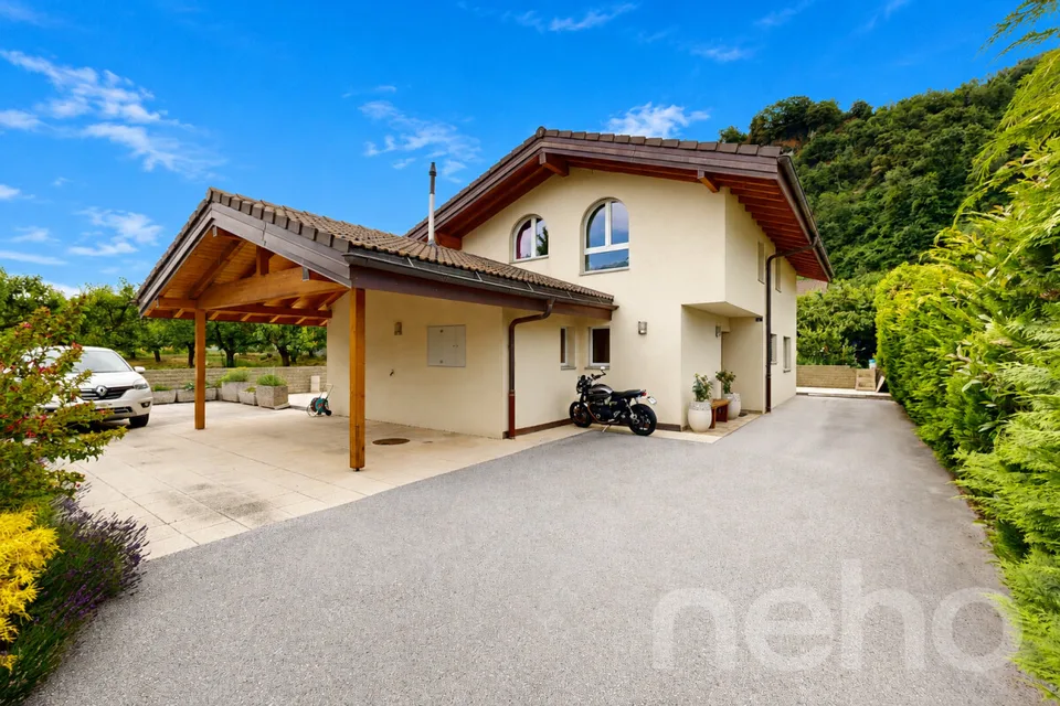 Individual villa with 5.5 rooms and a buildable plot of 1'200 m² – photo 12 of 21