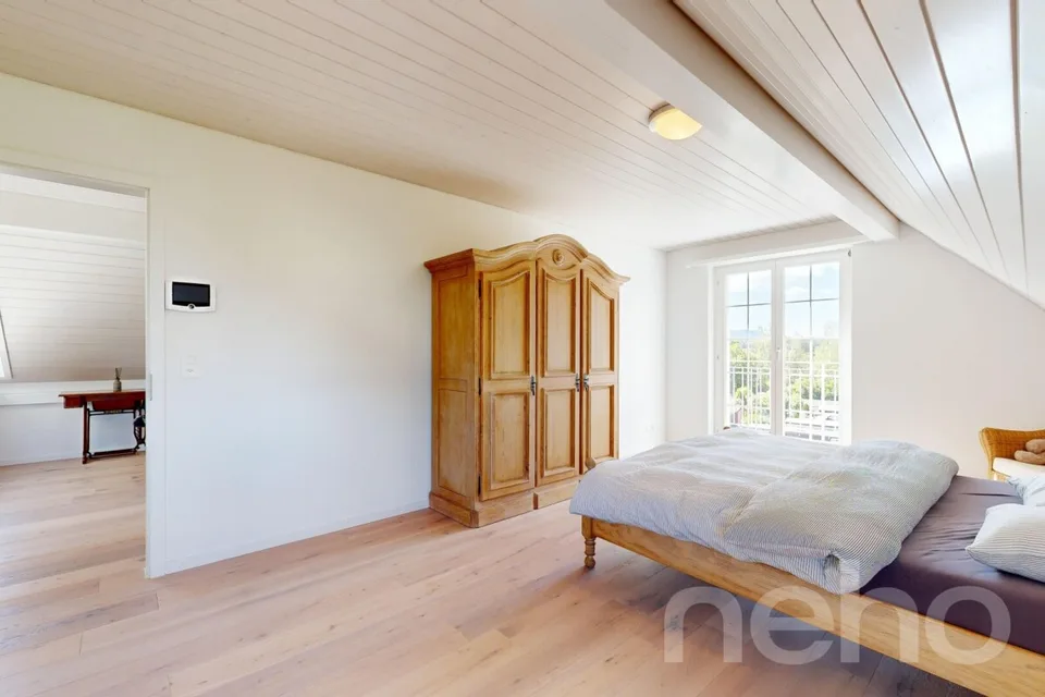 Freistehendes Einfamilienhaus mit unverbaubarer Aussicht – Foto 15 von 19