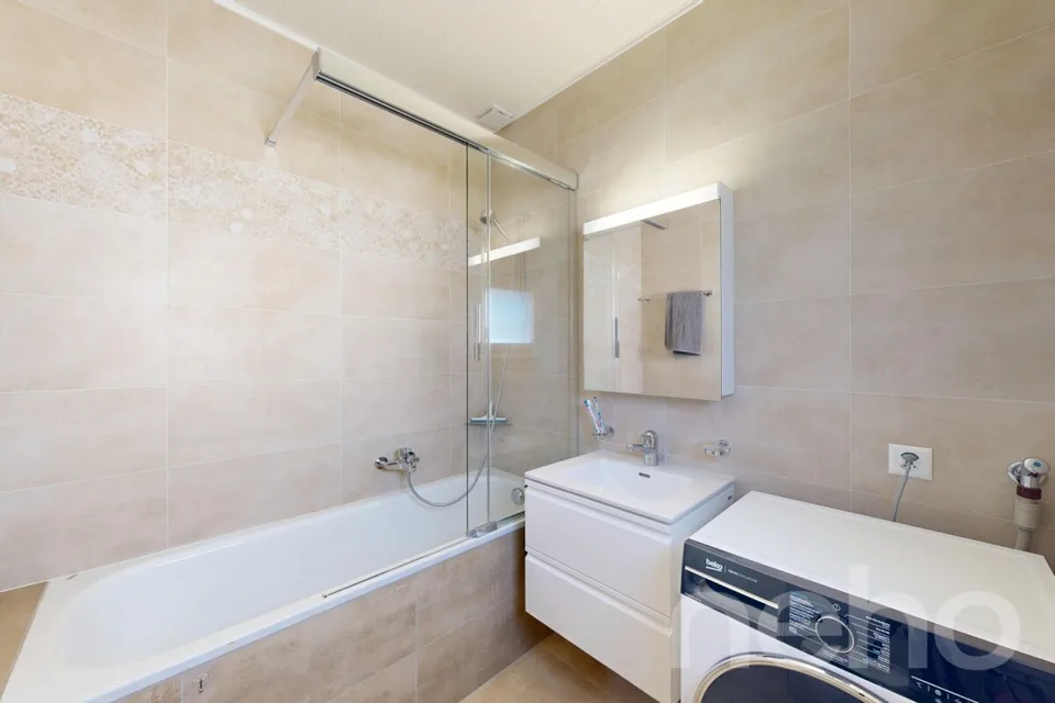 Duplex of 4.5 rooms – Elegance, light and quality of life – photo 33 of 34