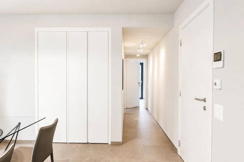 Nouvel appartement de 3.5 pièces avec jardin à Gordola – photo 13 sur 18