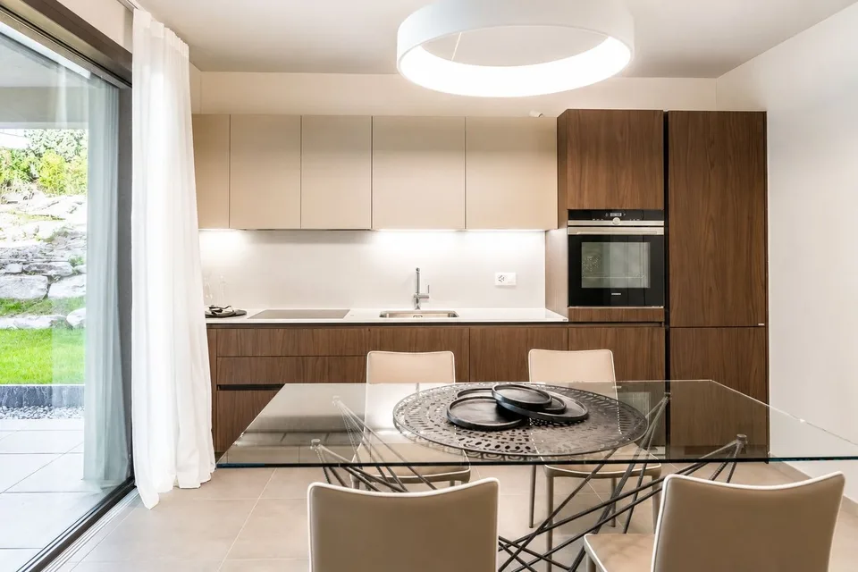 Nouvel appartement de 3.5 pièces avec jardin à Gordola – photo 12 sur 18
