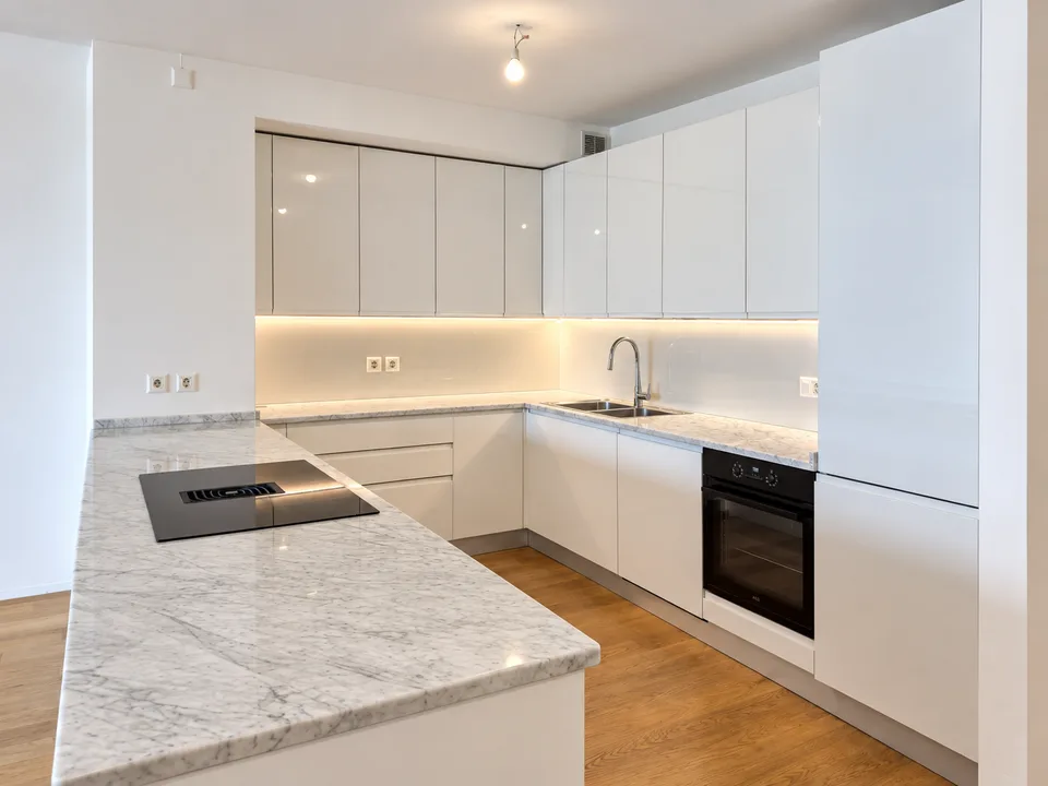 "Splendido appartamento 3.5 locali con vista lago a Paradiso – Foto 9 von 16