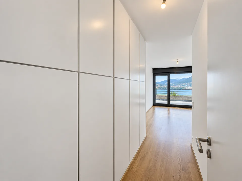 "Splendido appartamento 3.5 locali con vista lago a Paradiso – Foto 14 von 16