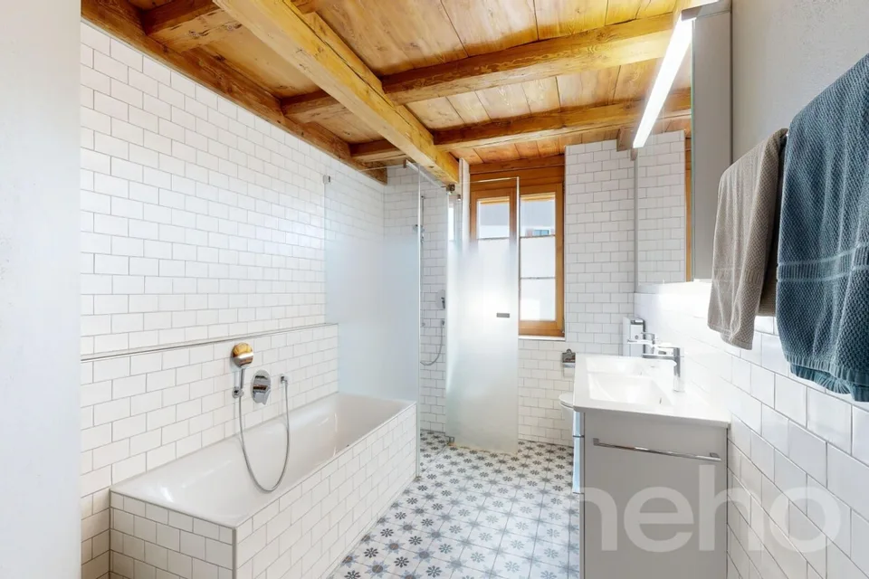 Objet d'amour avec du charme, beaucoup d'espace et technologie moderne – photo 16 sur 19