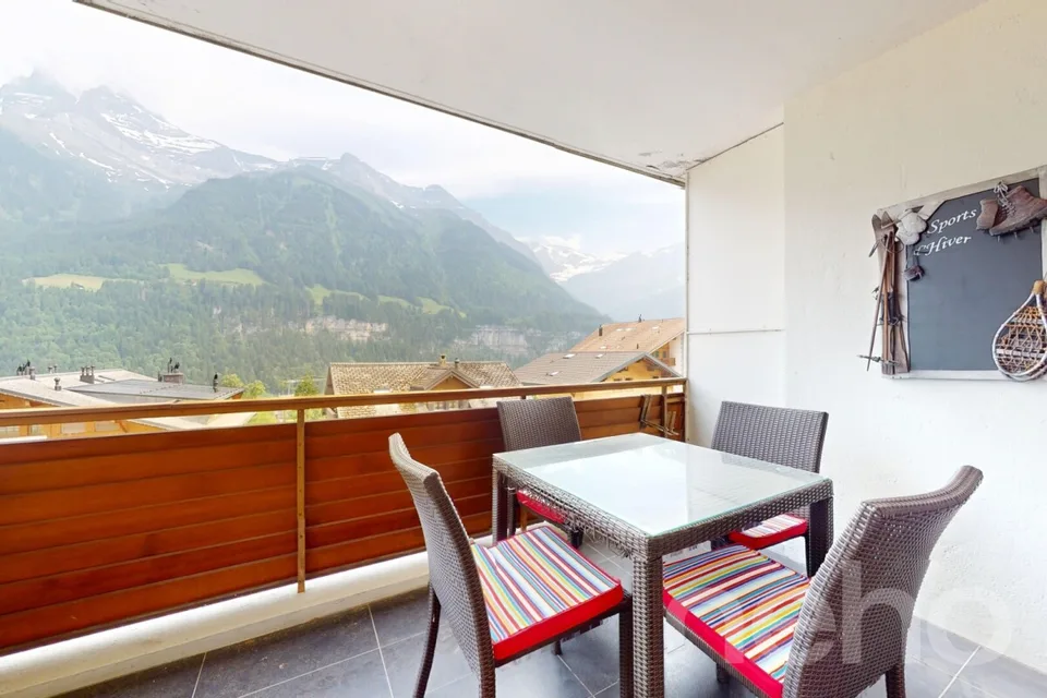 Fully renovated apartment in the center of Champéry, panoramic view – photo 18 of 20