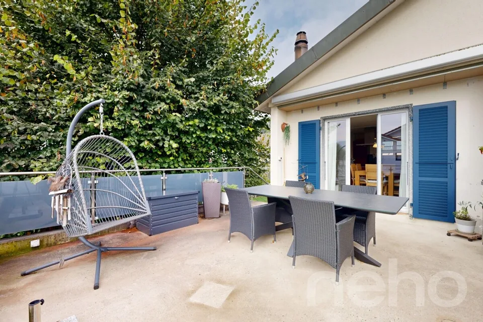 Renovated Family House: Garden, Terrace & Independent Potential – photo 18 of 19