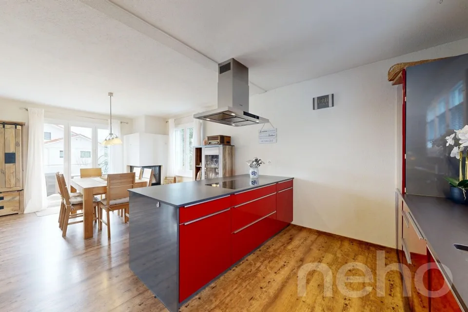 Renovated Family House: Garden, Terrace & Independent Potential – photo 16 of 19