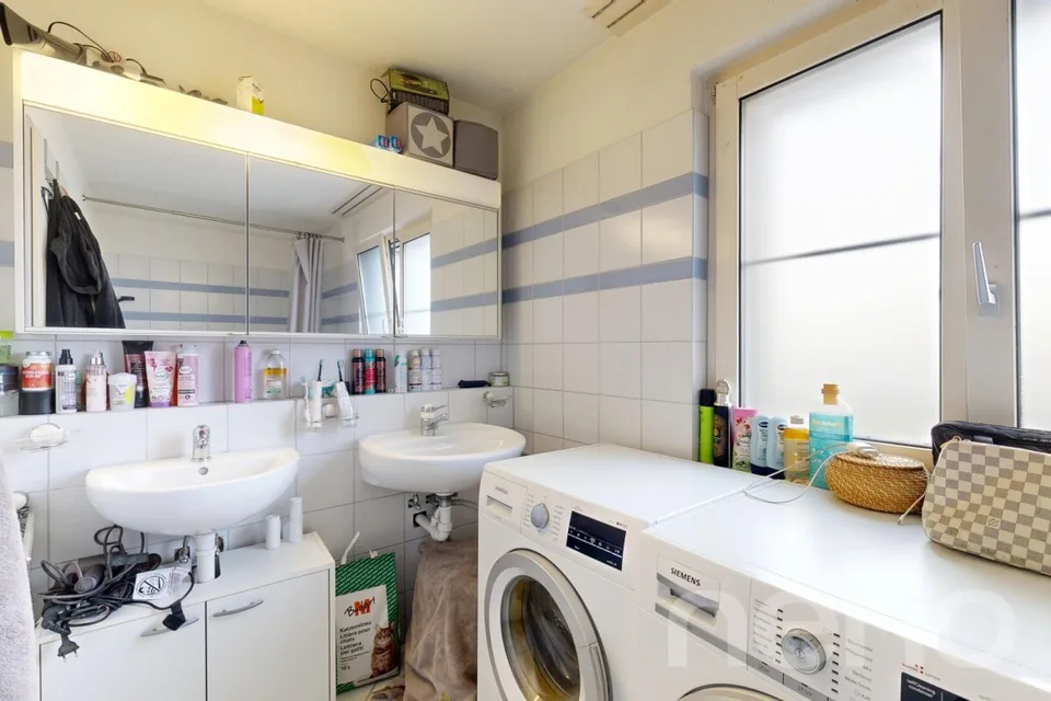 Arrive home: Spacious maisonette apartment with terrace – photo 17 of 19