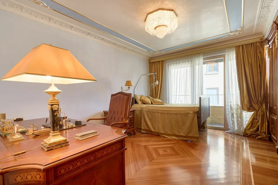 Luxury and lake view in the heart of Lugano