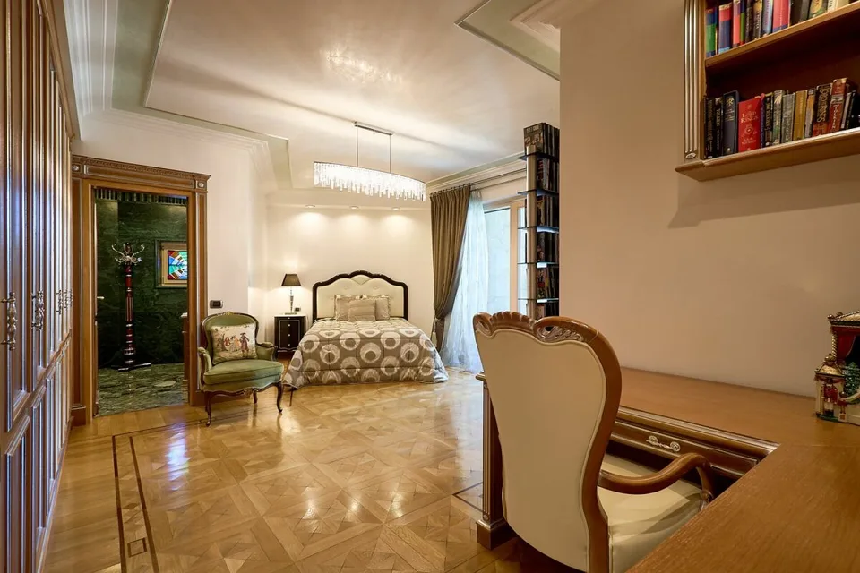 Luxury and lake view in the heart of Lugano