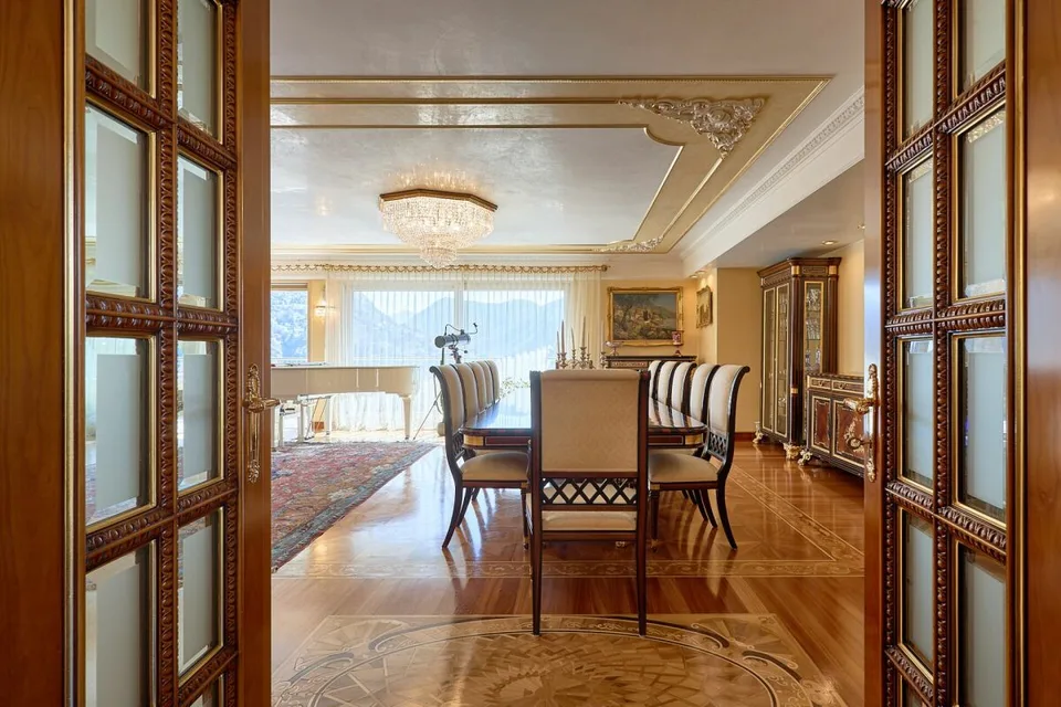 Luxury and lake view in the heart of Lugano