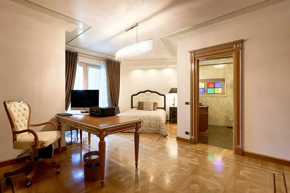 Luxury and lake view in the heart of Lugano