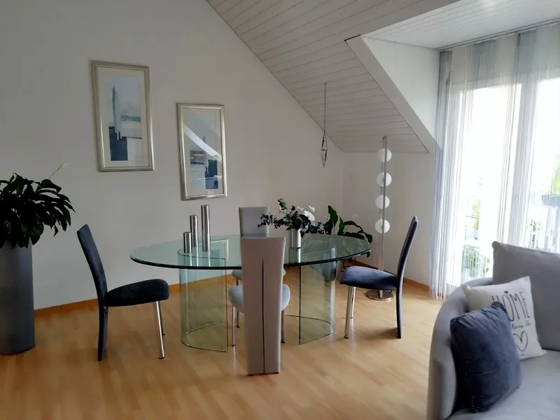 2½ ROOM ATTIC APARTMENT IN AU (ZH), FURNISHED, TEMPORARY