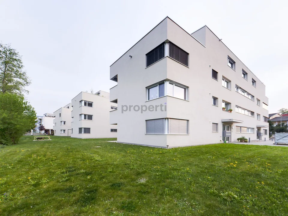 Einzigartige 4.5-Zimmer-Garten-Wohnung in Laufen, Kanton BL