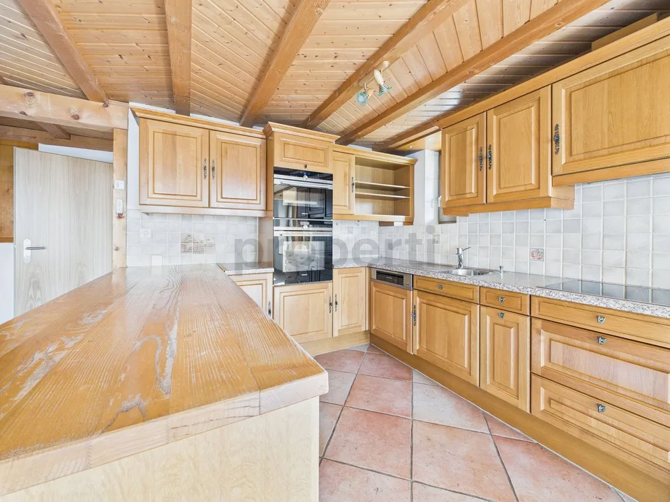 Deliziosa casa indipendente soleggiata a Botyre (Ayent), cantone Vallese