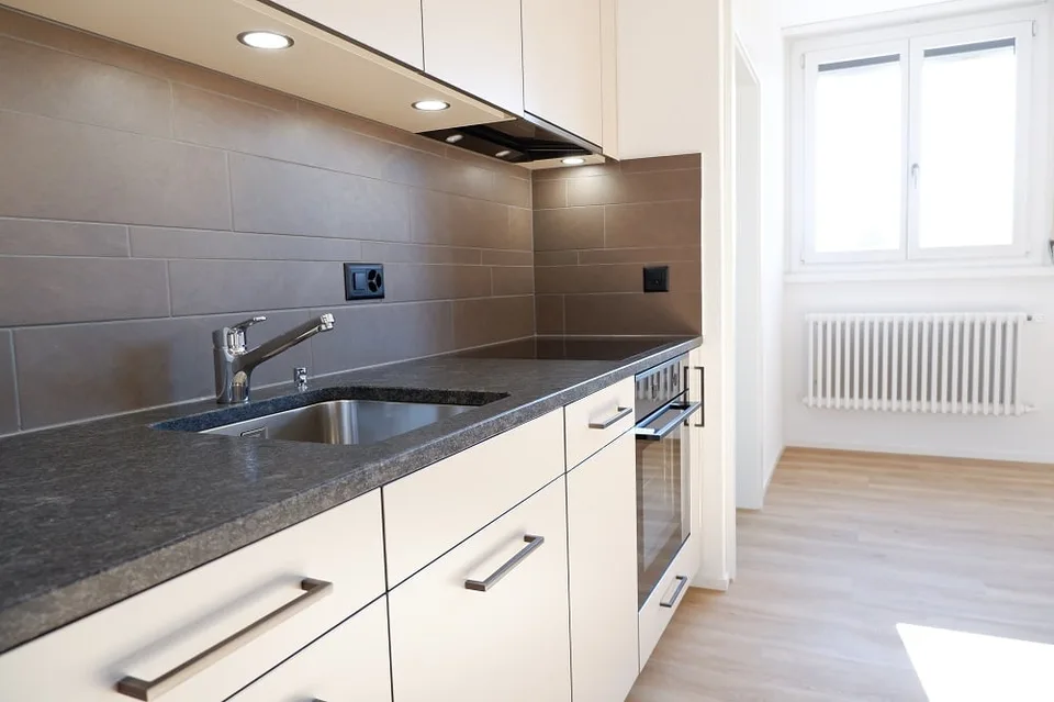 Charming 2.5-Room Apartment in Bern's Breitenrain Quarter