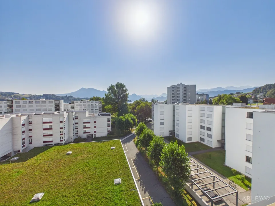 Aussichtsreiche Attikawohnung mit tollen Terrassen – Foto 5 von 23