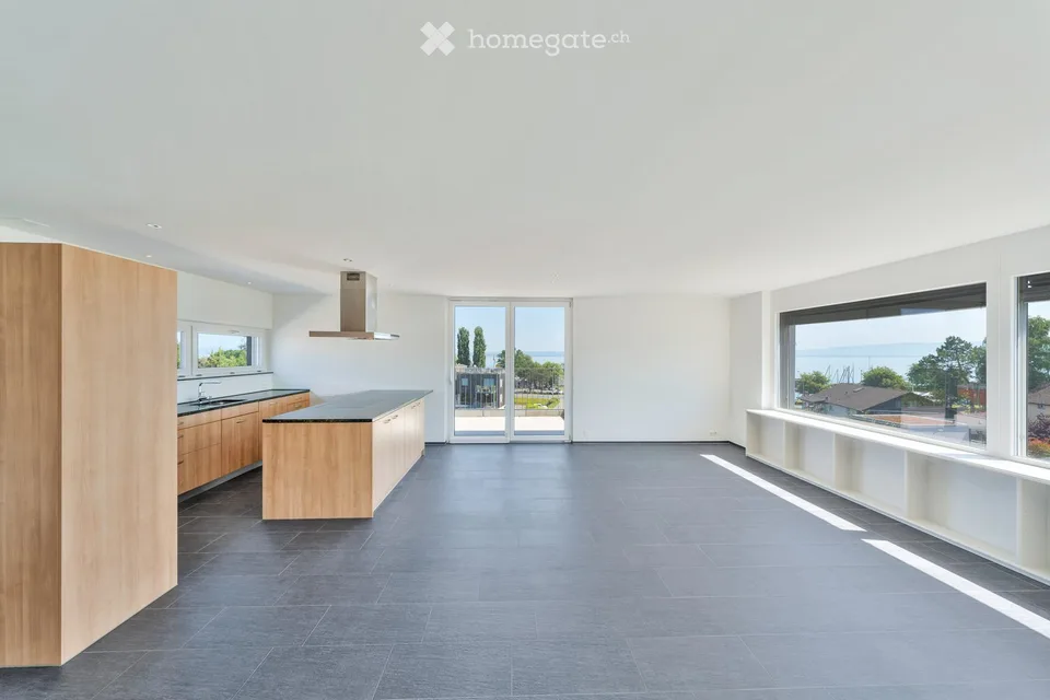 Appartamento mansardato moderno 4.5 locali - La tua casa dei sogni sul lago di Costanza