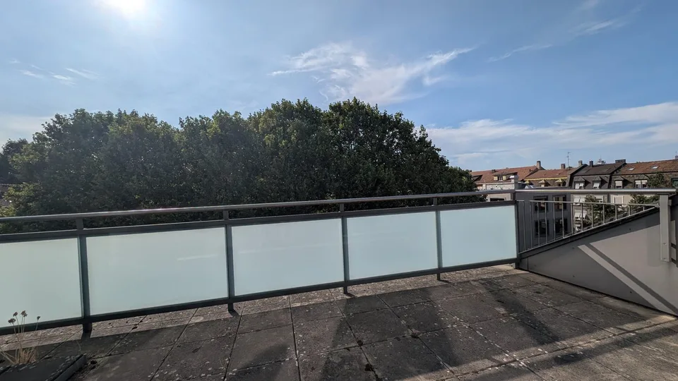 Wohnen über den Dächern  Stilvolle Loftwohnung mit grosser Dachterrasse!