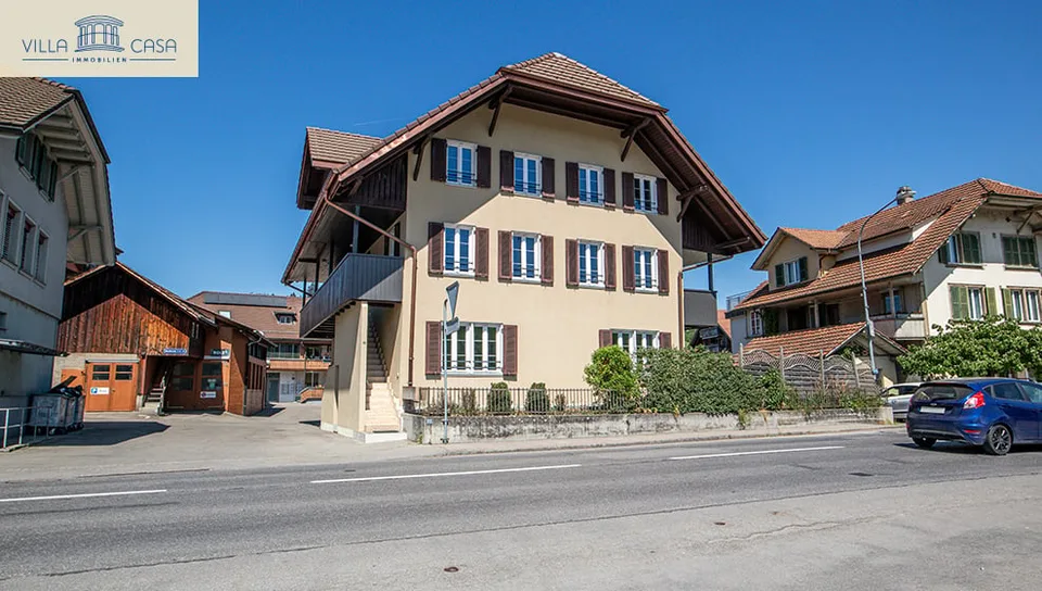 Saniertes Mehrfamilienhaus mit drei Wohnungen
