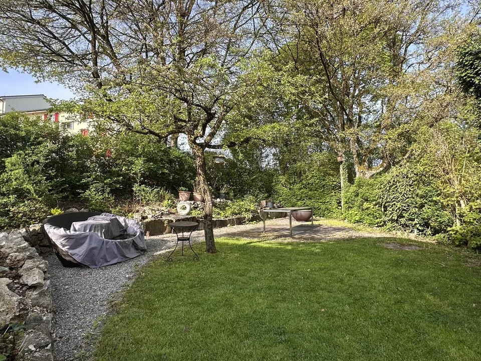 Grosszügige Duplexwohnung mit Terrasse und Wintergarten im Eigentumsstandard