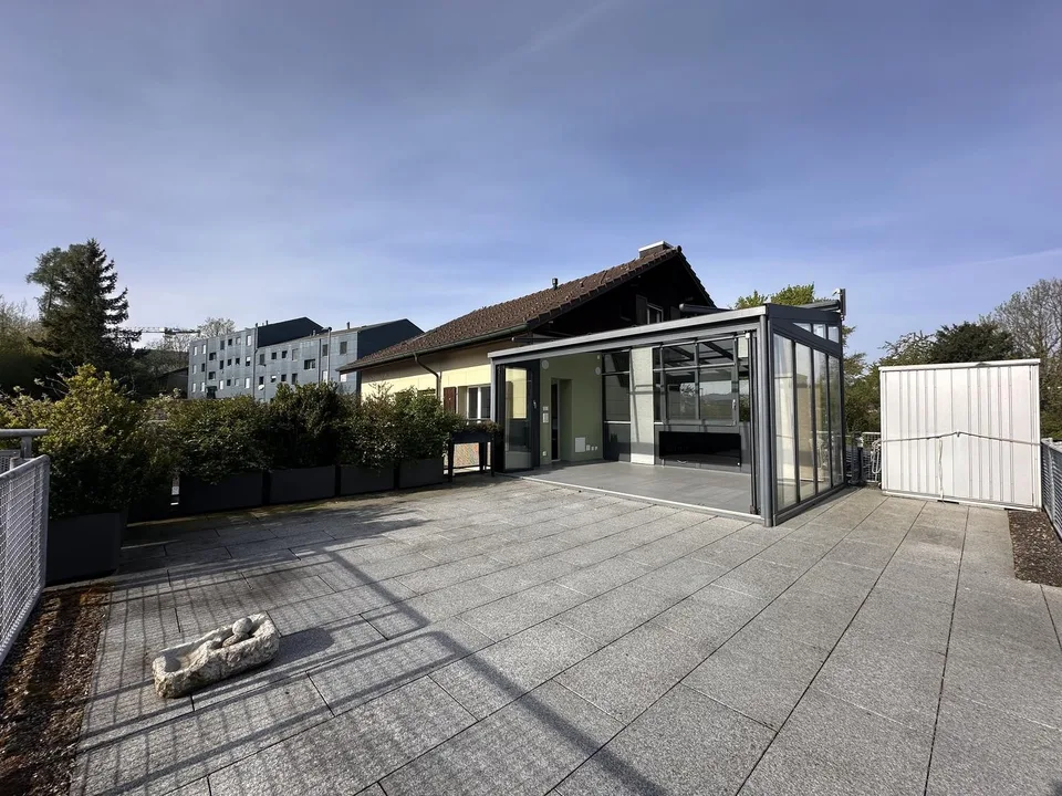 Grosszügige Duplexwohnung mit Terrasse und Wintergarten im Eigentumsstandard