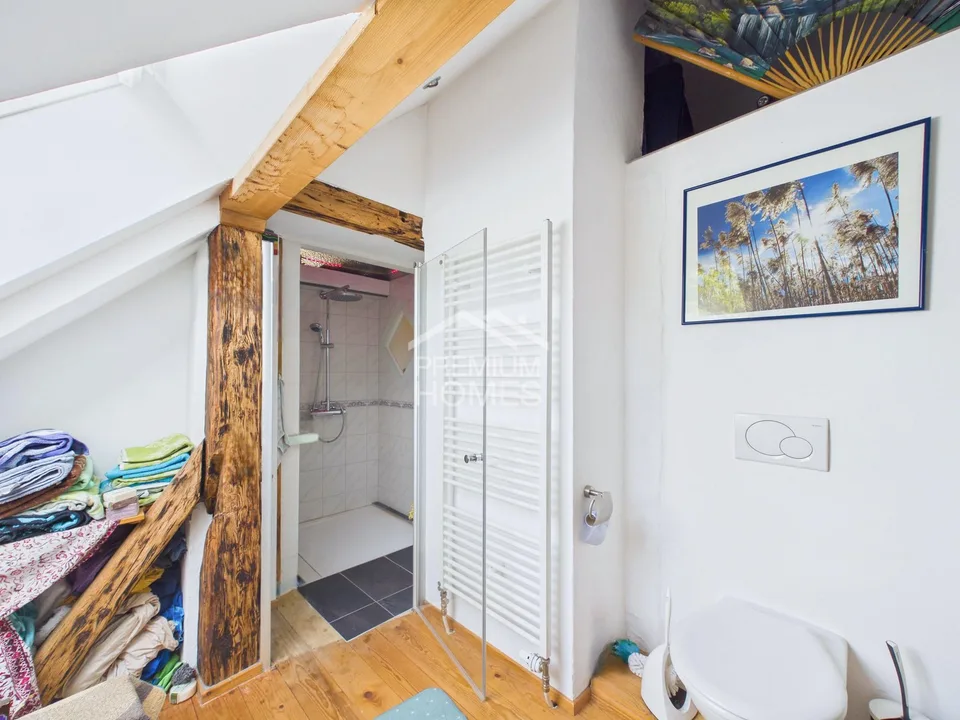 MOVE IN & FEEL GOOD